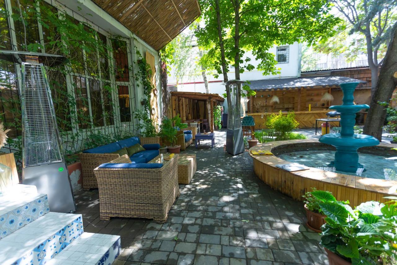 Koisha Bishkek Exterior foto