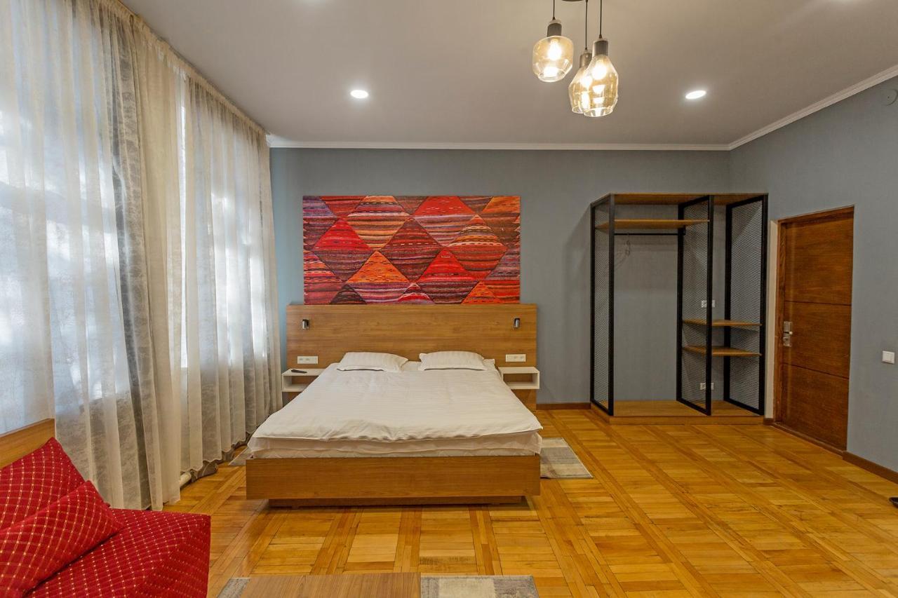 Koisha Bishkek Exterior foto